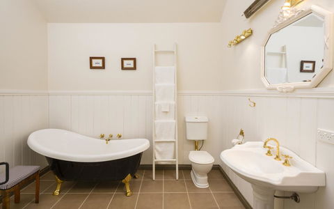 Historic Timboon House Stables & Gardens - Port Augusta Accommodation 3