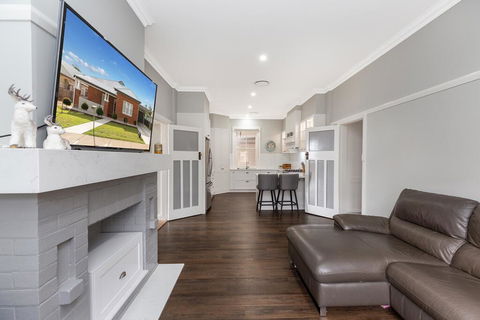 Home Away From Home - Port Augusta Accommodation 3