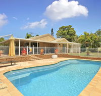 Hook Wine and Sinker Hervey Bay - Port Augusta Accommodation