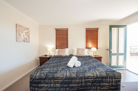Jacaranda Place Motor Inn - Port Augusta Accommodation 0