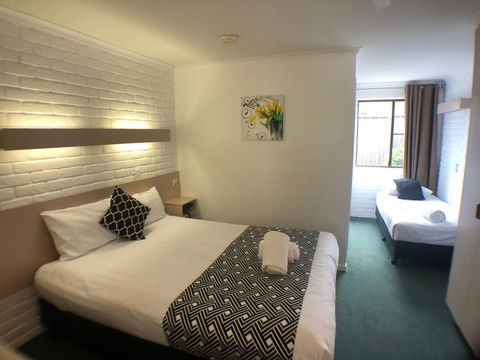Jacaranda Place Motor Inn - Port Augusta Accommodation 3
