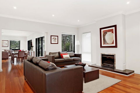 Jacarandas Parkview - Port Augusta Accommodation 2