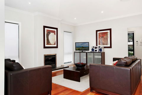 Jacarandas Parkview - Port Augusta Accommodation 3