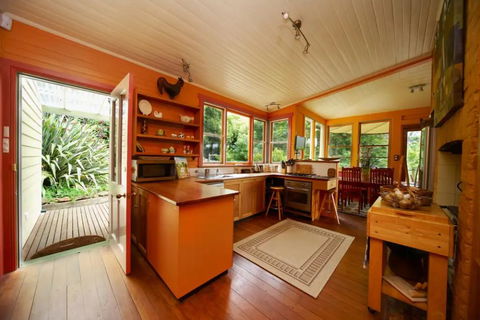 JILLS RETREAT LEURA/KATOOMBA - Port Augusta Accommodation 2