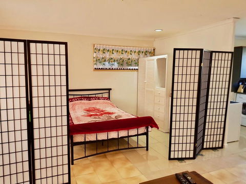 JJJGM PLACE @ ALEX HILLS - Port Augusta Accommodation 1
