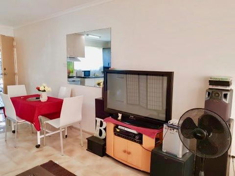 JJJGM PLACE @ ALEX HILLS - Port Augusta Accommodation 0