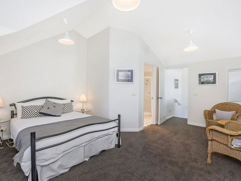 JOHANSSON'S PERCH No. 3 - Port Augusta Accommodation 1