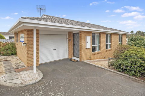 Josie Villa - Beautiful West Burnie: Long Or Short Term - Port Augusta Accommodation 1