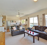 Just 4 Fun - Port Augusta Accommodation