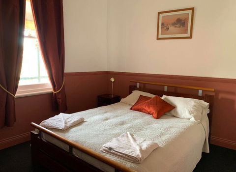 Kellys Top Pub - Port Augusta Accommodation 1