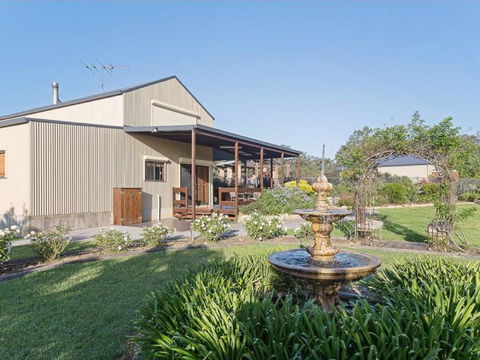Kelman Cottage - Tucked Away With Pool + Native Wildlife - Port Augusta Accommodation 1