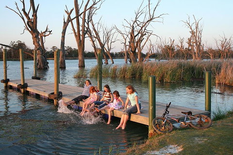 Kingston-on-Murray Caravan Park - Port Augusta Accommodation 0
