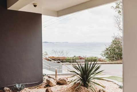 Kirra Hill Coolangatta Renovated Apt W Beach Views - Port Augusta Accommodation 1