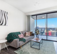KOZYGURU SOUTH BRISBANE FUNKY 1 BED APT FREE PARKING QSB027-1810 - Port Augusta Accommodation