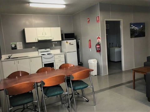 Lake Callide Retreat - Port Augusta Accommodation 2