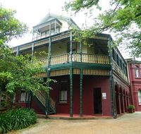 Leura House - Port Augusta Accommodation