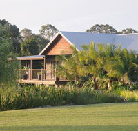 Lilies Luxury Retreats - Port Augusta Accommodation