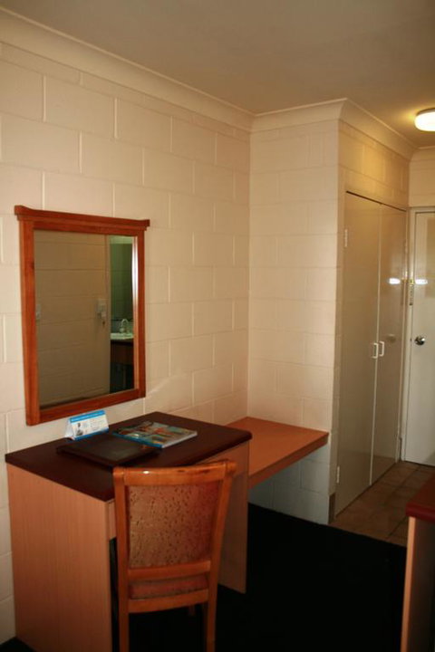 Luma Luma Holiday Apartments - Port Augusta Accommodation 3