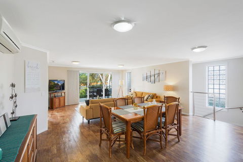 Luxury Boardwalk Apartment - Unit 7 - Port Augusta Accommodation 3