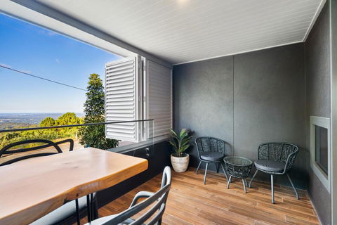 Luxury Hinterland Retreat - Family Suite With Hinterland And Ocean Views - Port Augusta Accommodation 1