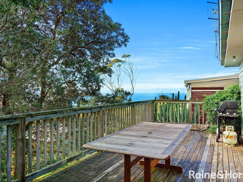 Mac's Surf Style - 12 Ocean Drive - Port Augusta Accommodation 0