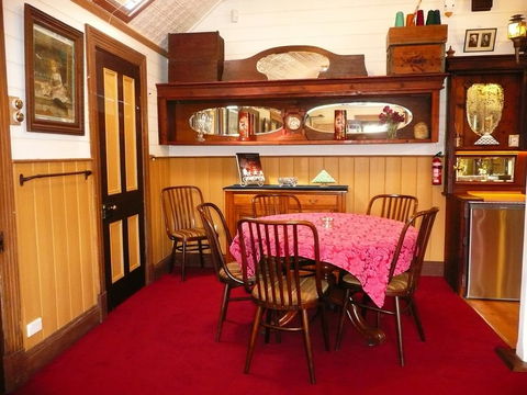 Madam Saddler - On Fraser Clunes - Port Augusta Accommodation 3