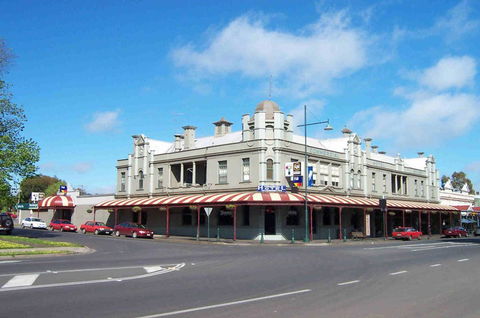 Madden's Commercial Hotel - Port Augusta Accommodation 0