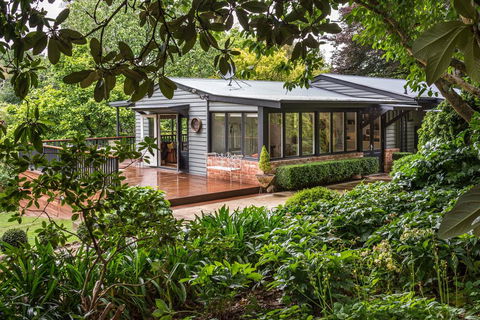 Magnolias On Mernda - Port Augusta Accommodation 0