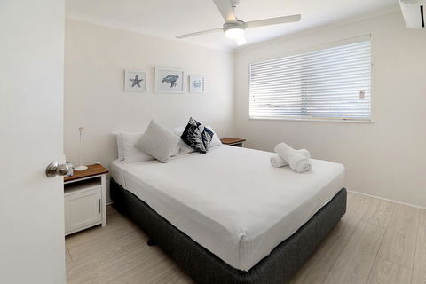 MAINSAIL8- MOOLOOLABA BEACH - Port Augusta Accommodation 1
