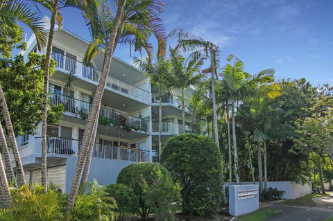 MAINSAIL8- MOOLOOLABA BEACH - Port Augusta Accommodation 3