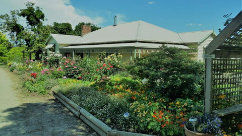 Manderley Park Farmstay B&B - Port Augusta Accommodation 1