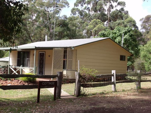 Margaret House - Port Augusta Accommodation 2