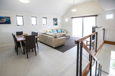 Margaret River Beach Apartments - Port Augusta Accommodation 3