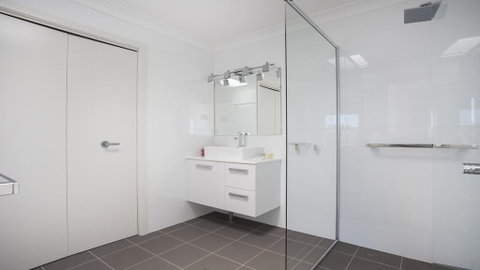 Mariners 3 - Mollymook - Port Augusta Accommodation 2
