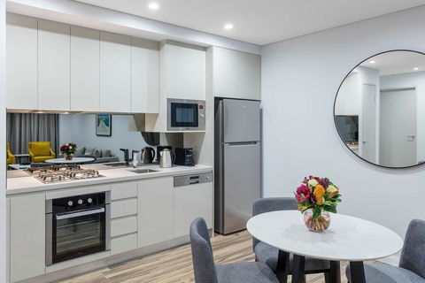Meriton Suites Bondi Junction - Port Augusta Accommodation 1