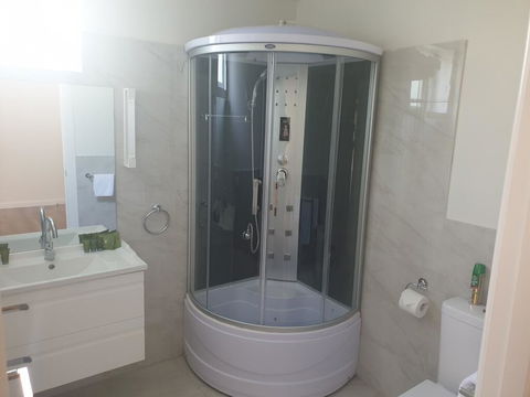 Merry Mary - Port Augusta Accommodation 2