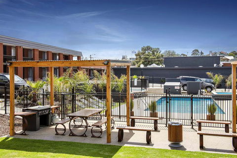 Mid City Motel Warrnambool - Port Augusta Accommodation 0