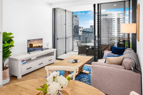 Modern 1-Bed Apartment With Balcony And Leisure Area - Port Augusta Accommodation 2