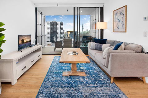 Modern 1-Bed Apartment With Balcony And Leisure Area - Port Augusta Accommodation 0
