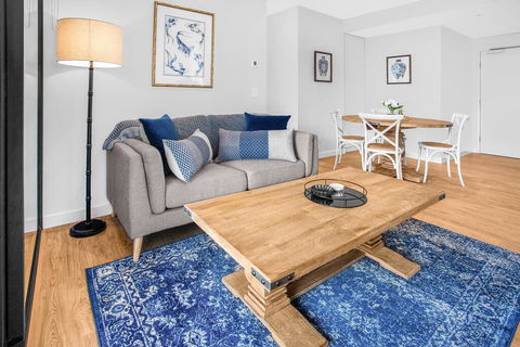 Modern 1-Bed Apartment With Balcony And Leisure Area - Port Augusta Accommodation 1