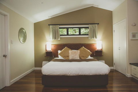 Montague's Of Montville - Port Augusta Accommodation 3