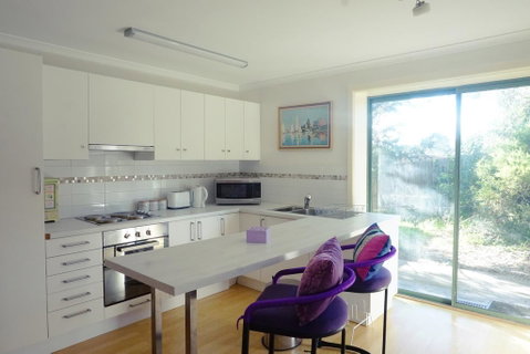 Moon House - Port Augusta Accommodation 2