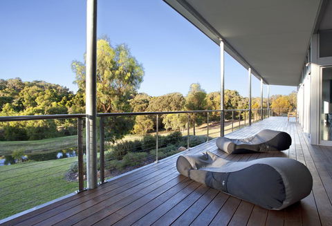 Moriarty Studio - Chic Couples Retreat - Port Augusta Accommodation 1