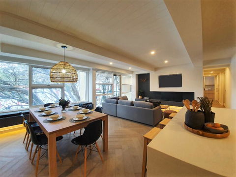 Mt Buller Chalet Hotel & Suites - Port Augusta Accommodation 3