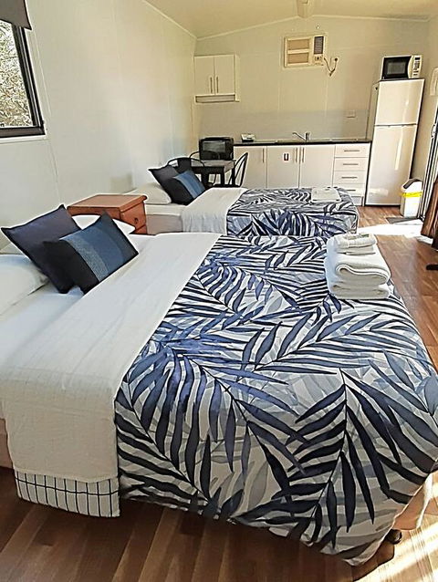 Mt Larcom Tourist Park - Port Augusta Accommodation 3