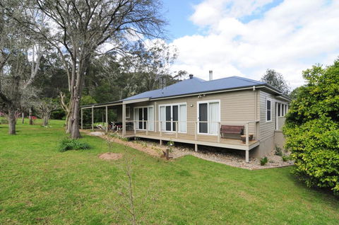 Nellsville Cottage - Kangaroo Valley - Port Augusta Accommodation 0
