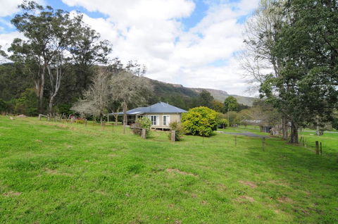 Nellsville Cottage - Kangaroo Valley - Port Augusta Accommodation 1