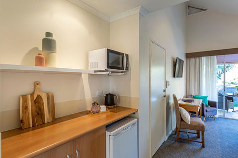 Prideau\'s Of Margaret River - Port Augusta Accommodation 19