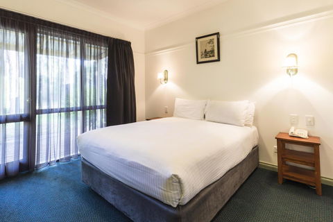 Stay Margaret River - Port Augusta Accommodation 1