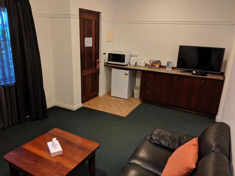 Stay Margaret River - Port Augusta Accommodation 6